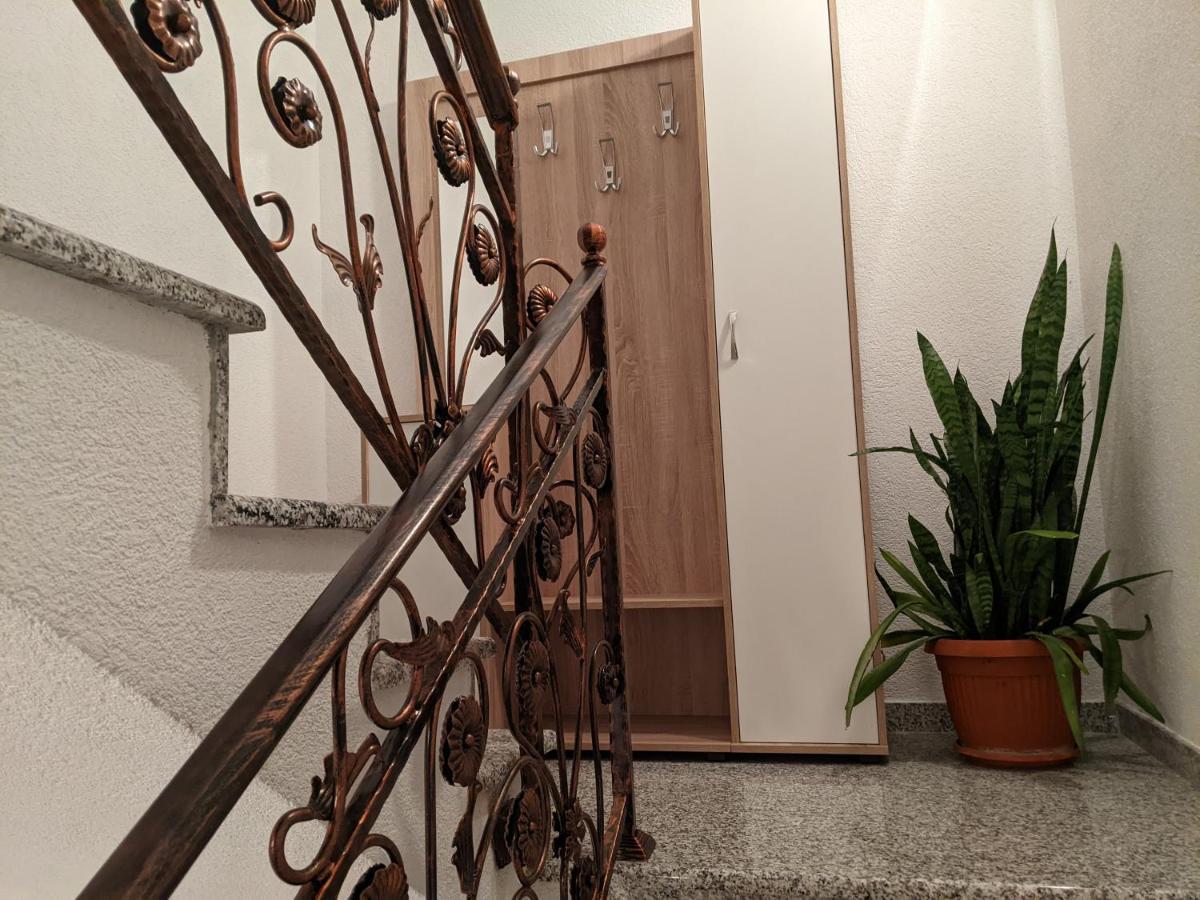 Apartmani Hrastik بيهاتش المظهر الخارجي الصورة